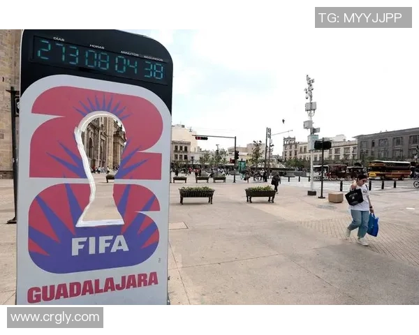 武汉足球明星赛线下售票开启球迷热情高涨期待精彩对决